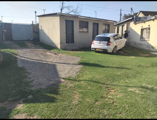 13 BEDROOM HOUSE FOR SALE IN PRIMROSE